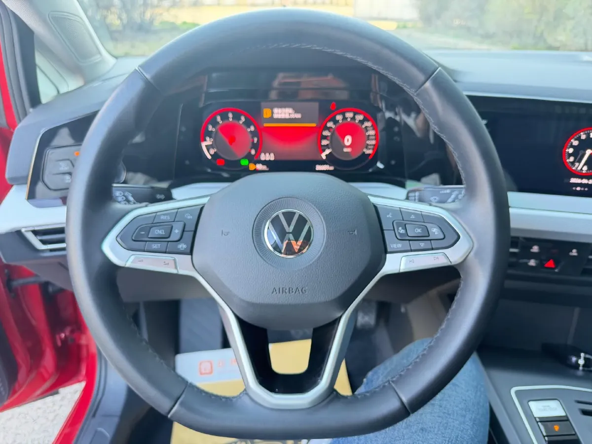 2021 Volkswagen Golf 1.4T 150HP L4 7DCT,autocango,china used car exporter,china ev exporter,chinese used car exporter,chinese used ev exporter