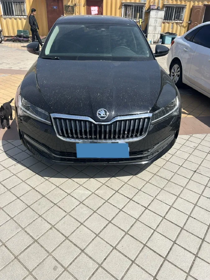 2019 Skoda Superb 1.4T 150HP L4 7DCT,autocango,china used car exporter,china ev exporter,chinese used car exporter,chinese used ev exporter