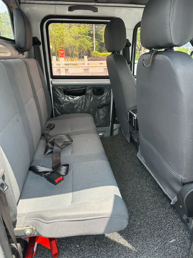 2018 WuLing RongGuang New Truck 1.5L 107HP L4 5MT,autocango,china used car exporter,china ev exporter,chinese used car exporter,chinese used ev exporter