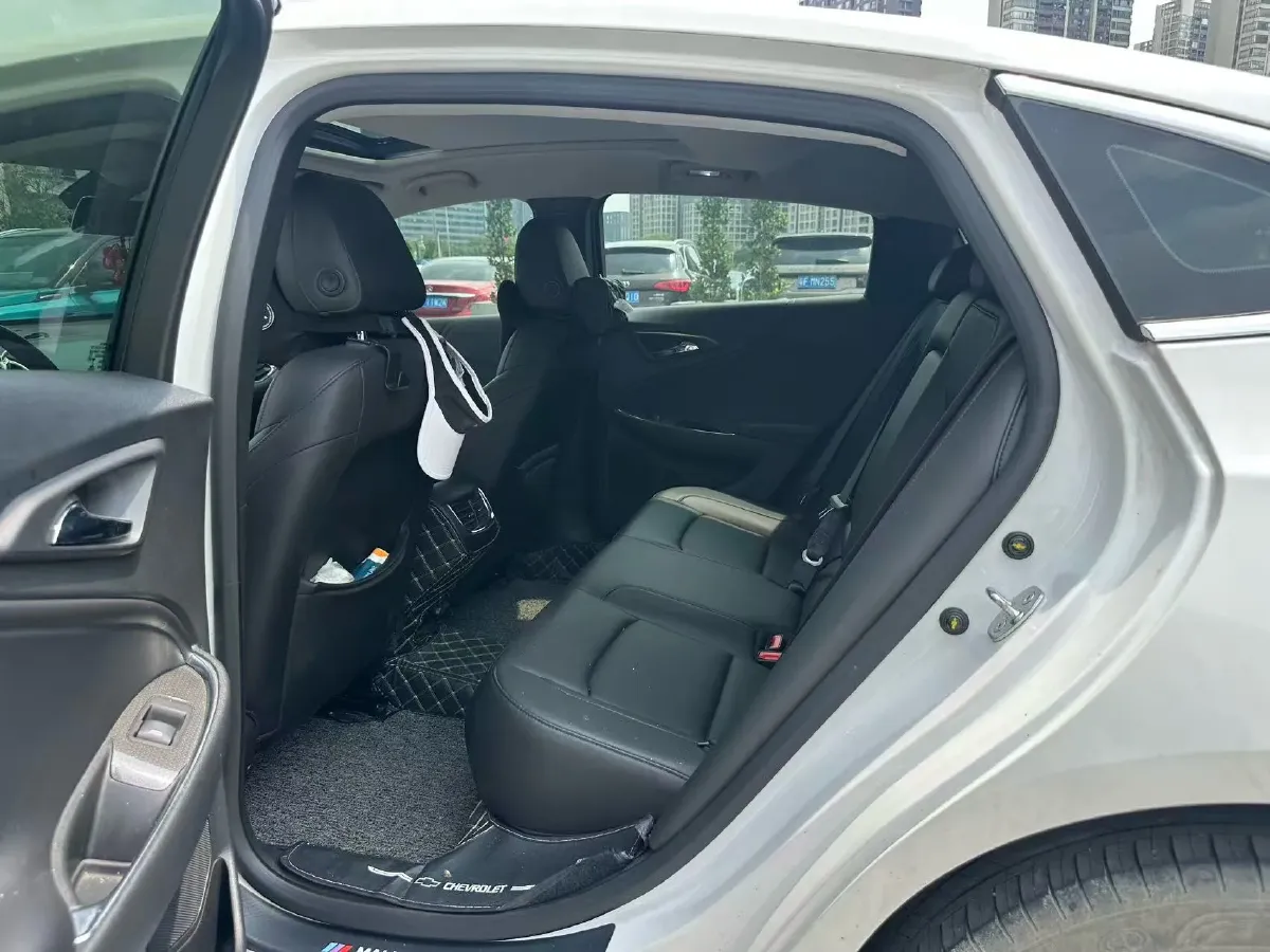 2022 Chevrolet Malibu XL 1.5T 169HP L4 9AT,autocango,china used car exporter,china ev exporter,chinese used car exporter,chinese used ev exporter