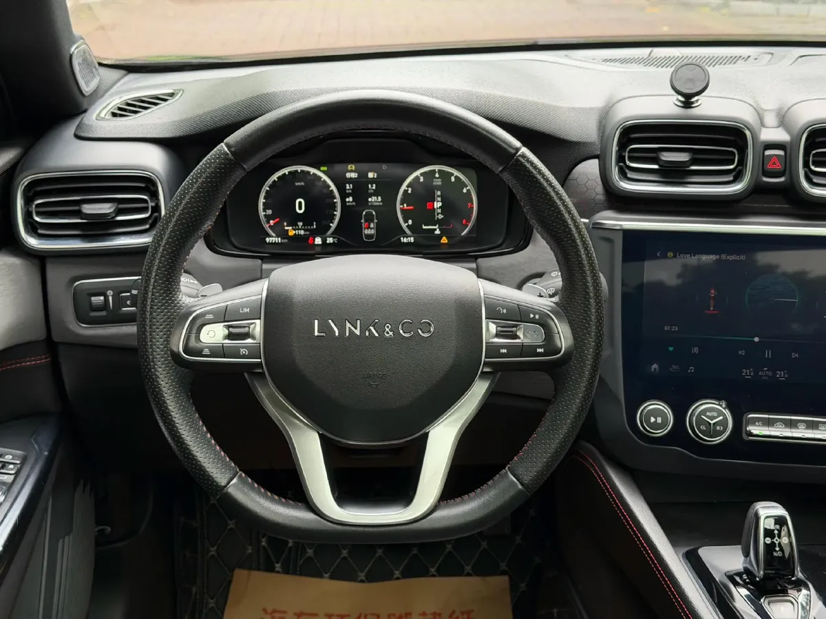 2020 LYNK&CO 03 1.5T 180HP L3 7DCT,autocango,china used car exporter,china ev exporter,chinese used car exporter,chinese used ev exporter