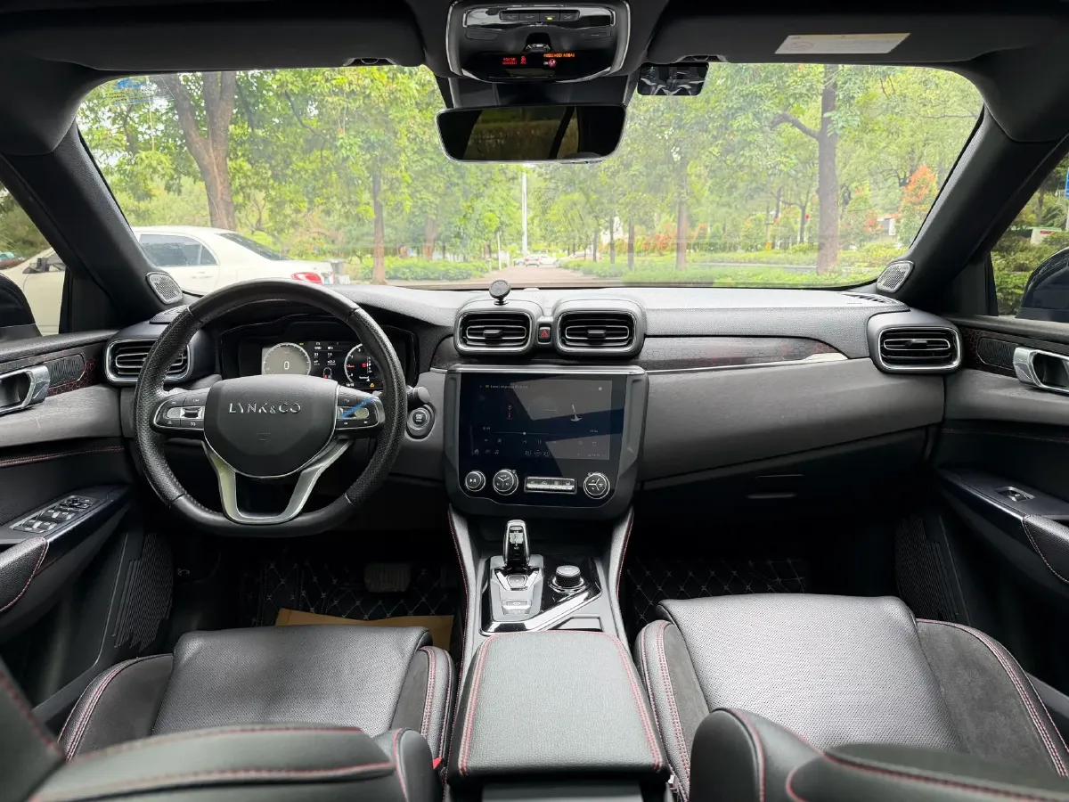 2020 LYNK&CO 03 1.5T 180HP L3 7DCT,autocango,china used car exporter,china ev exporter,chinese used car exporter,chinese used ev exporter