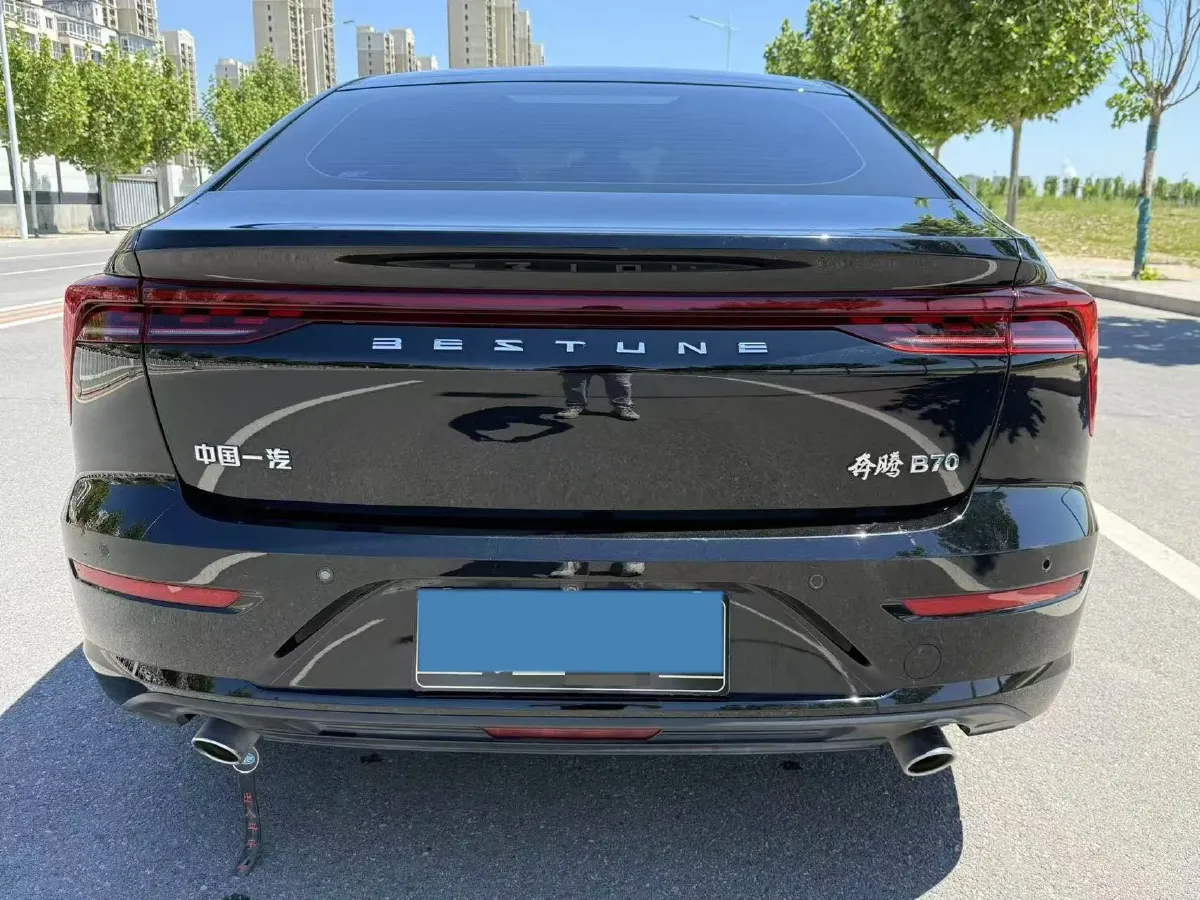 2022 Bestune B70 1.5T 169HP L4 7DCT,autocango,china used car exporter,china ev exporter,chinese used car exporter,chinese used ev exporter