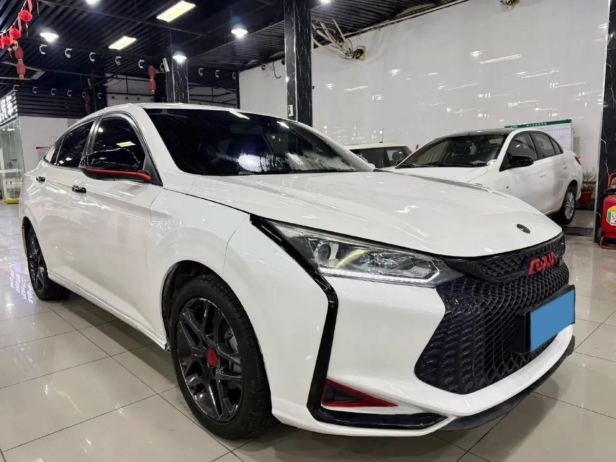 2021 DongFeng Aeolus YiXuan 1.5T 150HP L4 6DCT,autocango,china used car exporter,china ev exporter,chinese used car exporter,chinese used ev exporter