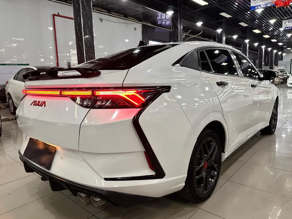 2021 DongFeng Aeolus YiXuan 1.5T 150HP L4 6DCT,autocango,china used car exporter,china ev exporter,chinese used car exporter,chinese used ev exporter