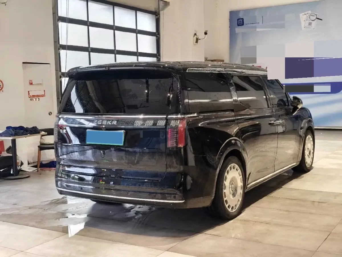 2024 Zeekr 009 BEV 108KWH,autocango,china used car exporter,china ev exporter,chinese used car exporter,chinese used ev exporter