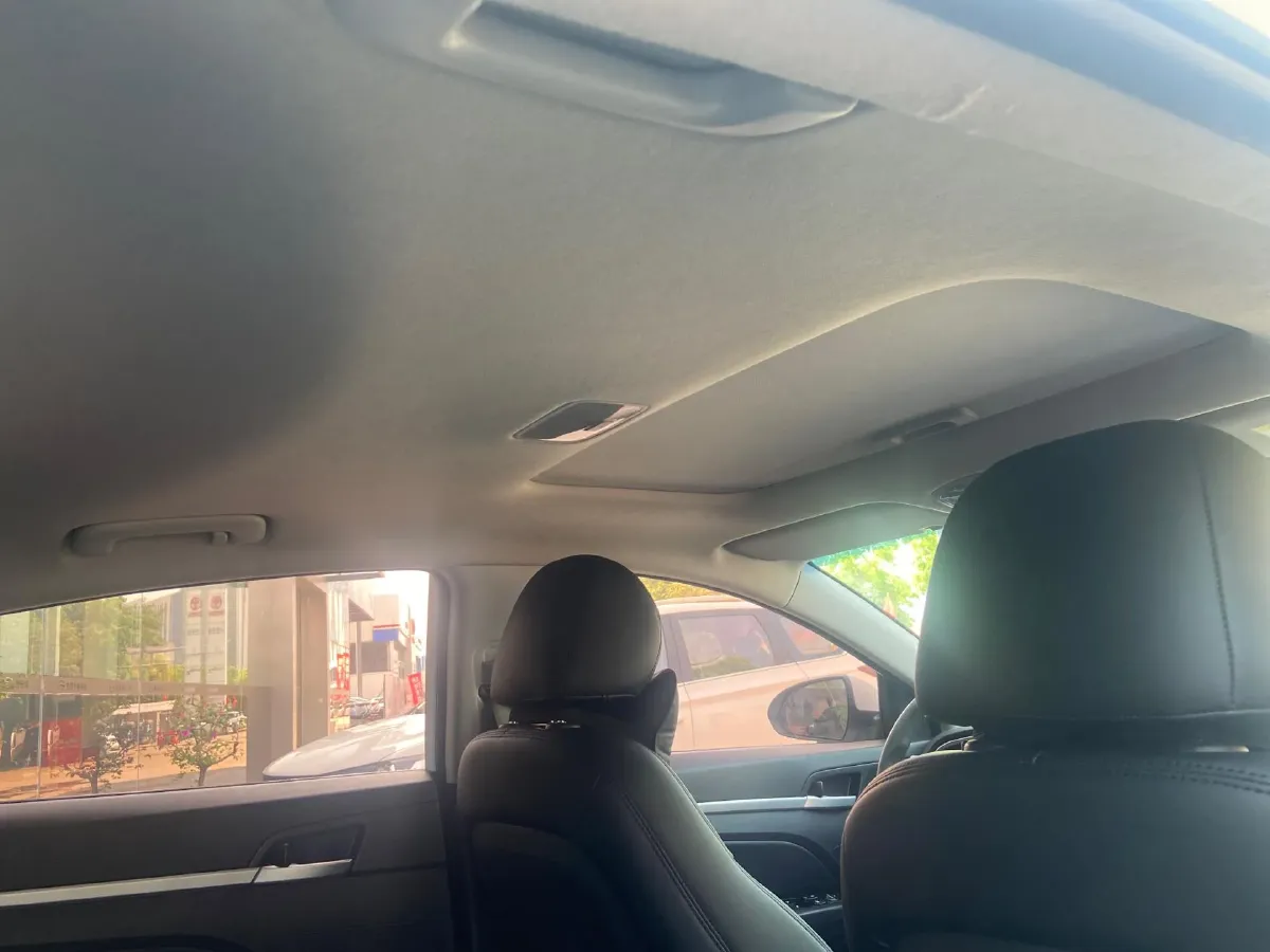 2018 Hyundai Elantra 1.6L 130HP L4 6AT,autocango,china used car exporter,china ev exporter,chinese used car exporter,chinese used ev exporter