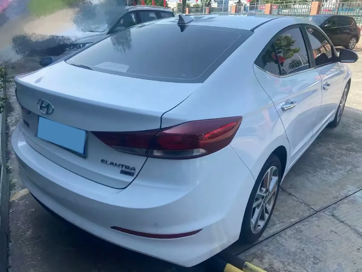 2018 Hyundai Elantra 1.6L 130HP L4 6AT,autocango,china used car exporter,china ev exporter,chinese used car exporter,chinese used ev exporter