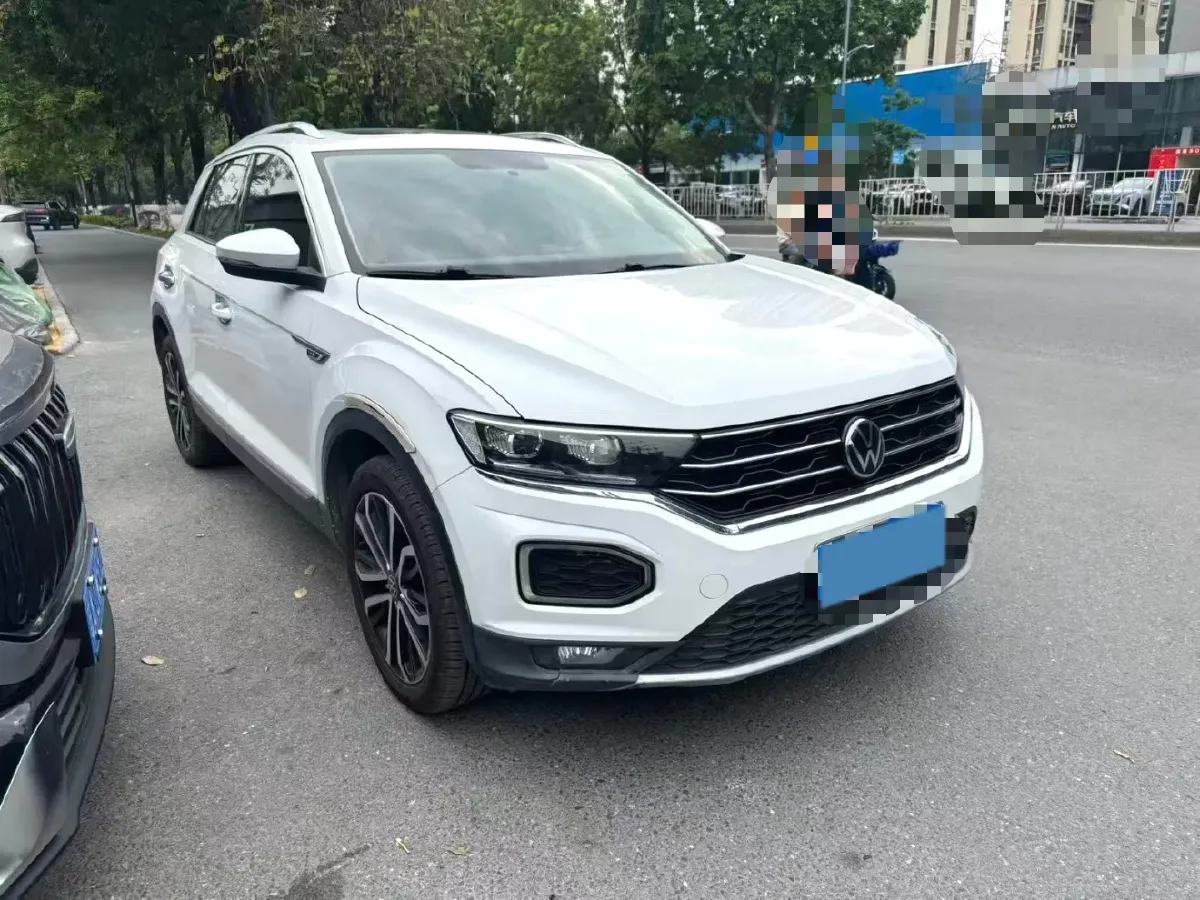 2020 Volkswagen T-Roc 1.4T 150HP L4 7DCT,autocango,china used car exporter,china ev exporter,chinese used car exporter,chinese used ev exporter