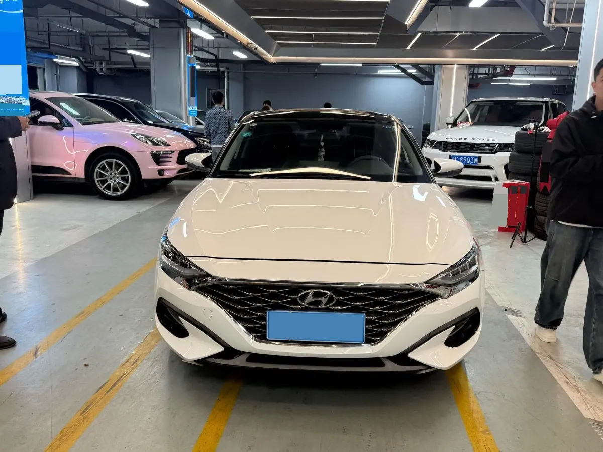 2019 Hyundai La Festa 1.6T 190HP L4 7DCT,autocango,china used car exporter,china ev exporter,chinese used car exporter,chinese used ev exporter