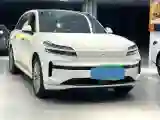 2025 ONVO L90 BEV