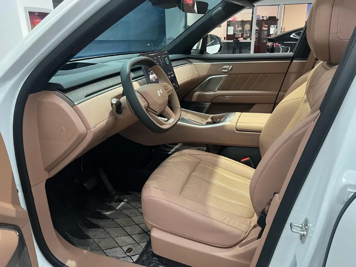 2025 ONVO L90 BEV,autocango,china used car exporter,china ev exporter,chinese used car exporter,chinese used ev exporter