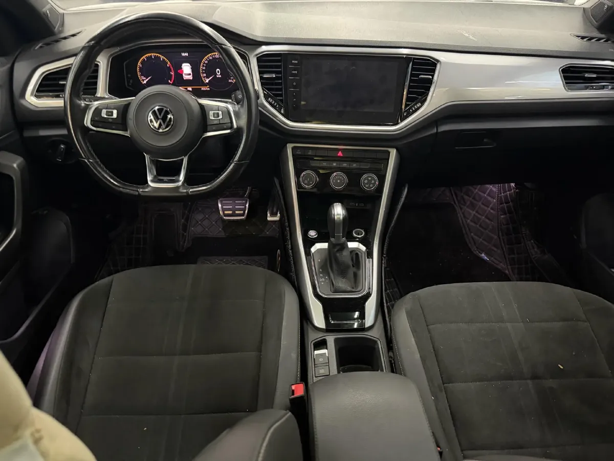 2022 Volkswagen T-Roc 1.4T 150HP L4 7DCT,autocango,china used car exporter,china ev exporter,chinese used car exporter,chinese used ev exporter