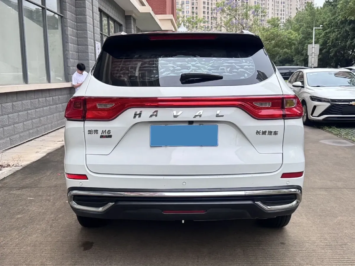 2021 Haval M6 1.5T 150HP L4 7DCT,autocango,china used car exporter,china ev exporter,chinese used car exporter,chinese used ev exporter