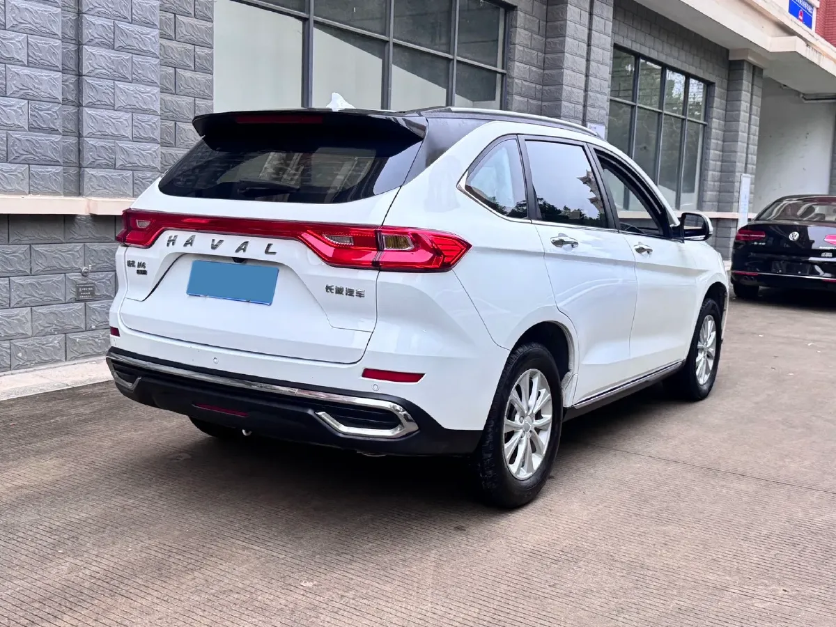 2021 Haval M6 1.5T 150HP L4 7DCT,autocango,china used car exporter,china ev exporter,chinese used car exporter,chinese used ev exporter