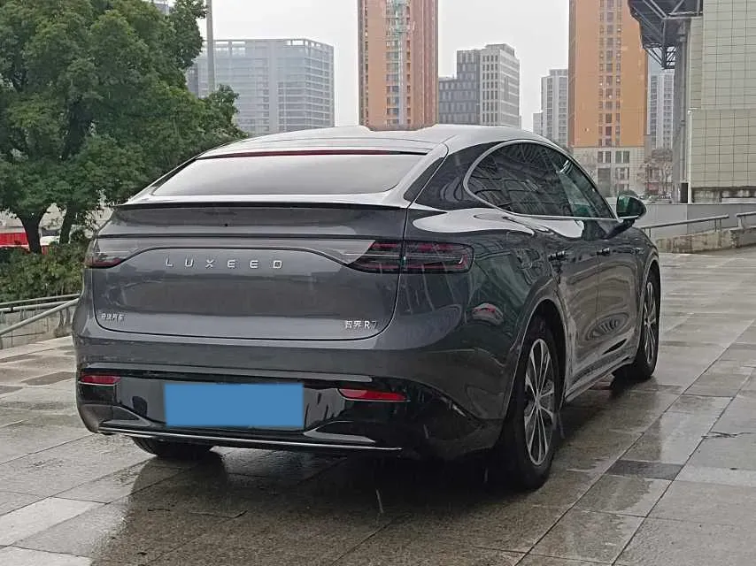 2025 Luxeed R7 REEV 156HP REEV 37KWH,autocango,china used car exporter,china ev exporter,chinese used car exporter,chinese used ev exporter
