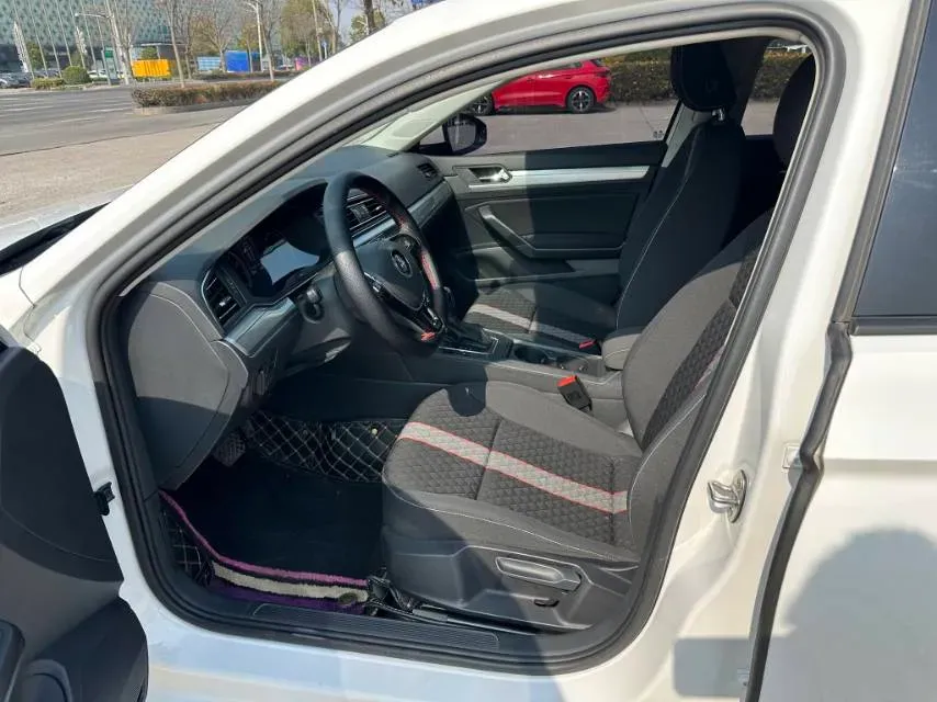 2021 DongFeng Forthing S50EV BEV 57.2KWH,autocango,china used car exporter,china ev exporter,chinese used car exporter,chinese used ev exporter