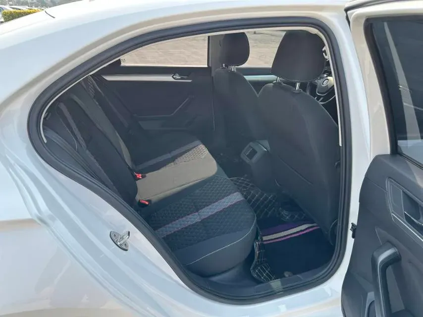 2021 DongFeng Forthing S50EV BEV 57.2KWH,autocango,china used car exporter,china ev exporter,chinese used car exporter,chinese used ev exporter