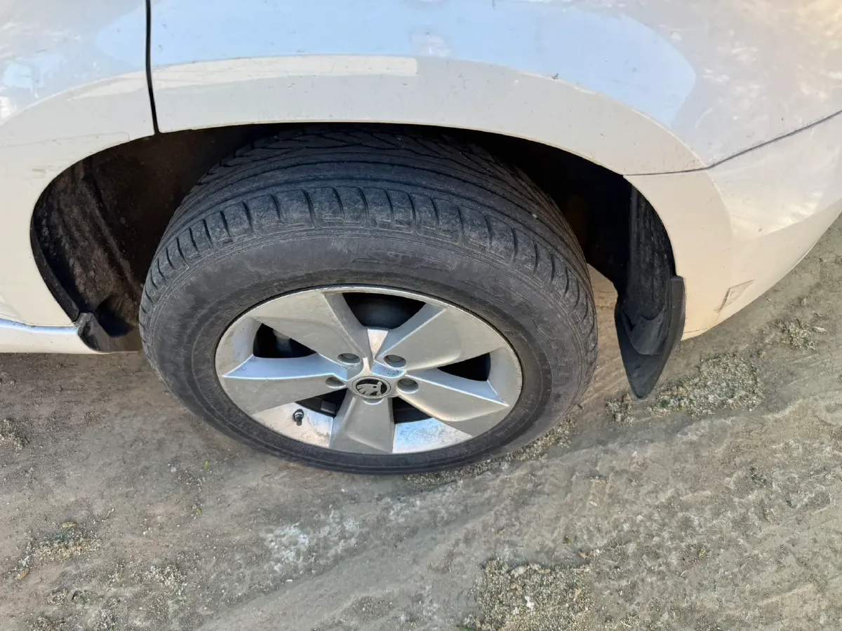 2017 Skoda Yeti 1.4T 150HP L4 7DCT,autocango,china used car exporter,china ev exporter,chinese used car exporter,chinese used ev exporter