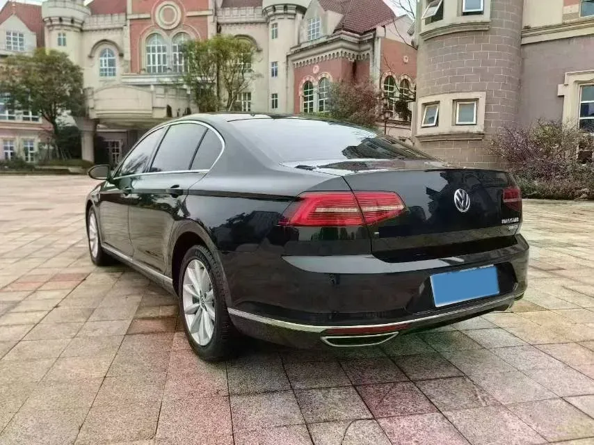 2019 Chevrolet Malibu XL 2.0T 241HP L4 9AT,autocango,china used car exporter,china ev exporter,chinese used car exporter,chinese used ev exporter