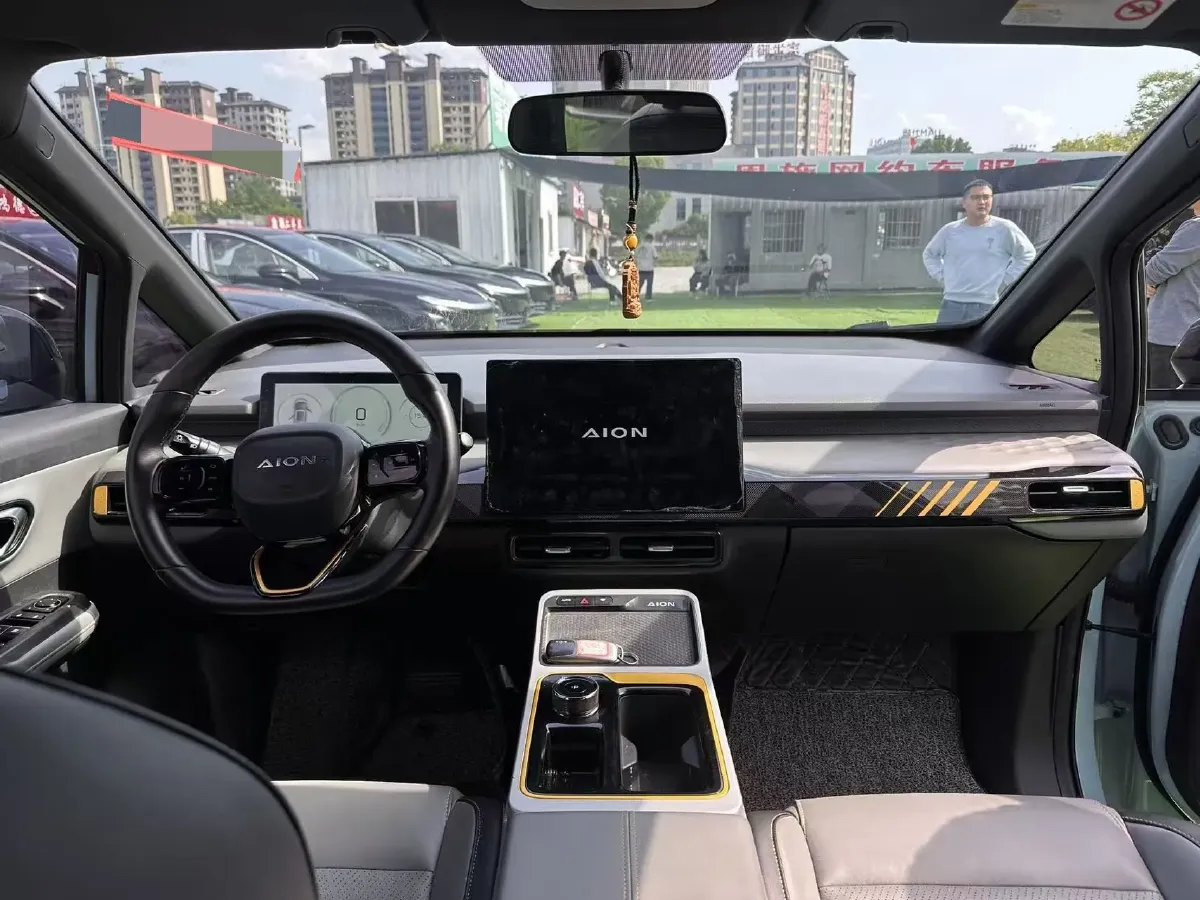 2022 Geely Okavango 1.8T 184HP L4 7DCT,autocango,china used car exporter,china ev exporter,chinese used car exporter,chinese used ev exporter