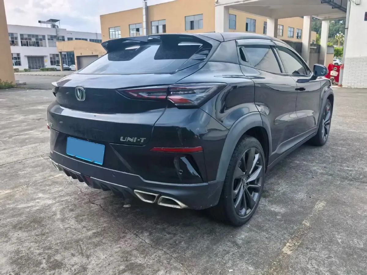 2020 ChangAn UNI-T 1.5T 180HP L4 7DCT,autocango,china used car exporter,china ev exporter,chinese used car exporter,chinese used ev exporter