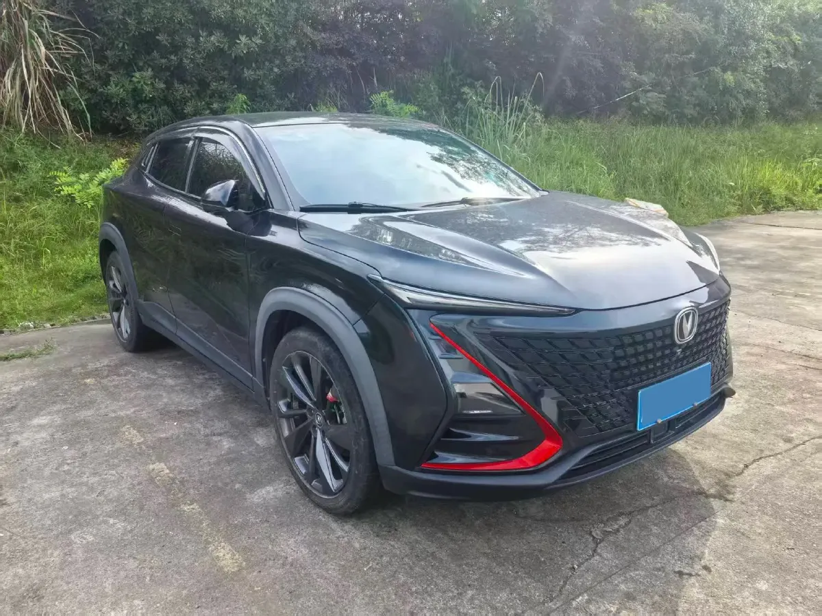 2020 ChangAn UNI-T 1.5T 180HP L4 7DCT,autocango,china used car exporter,china ev exporter,chinese used car exporter,chinese used ev exporter