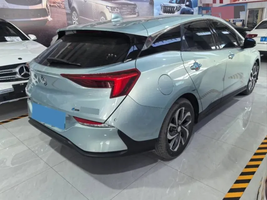 2022 Buick Velite 6 1.5L 102HP L4 E-CVT PHEV 9.5KWH,autocango,china used car exporter,china ev exporter,chinese used car exporter,chinese used ev exporter