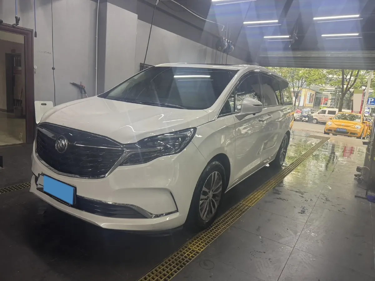 2022 Buick GL8 2.0T 237HP L4 9AT,autocango,china used car exporter,china ev exporter,chinese used car exporter,chinese used ev exporter
