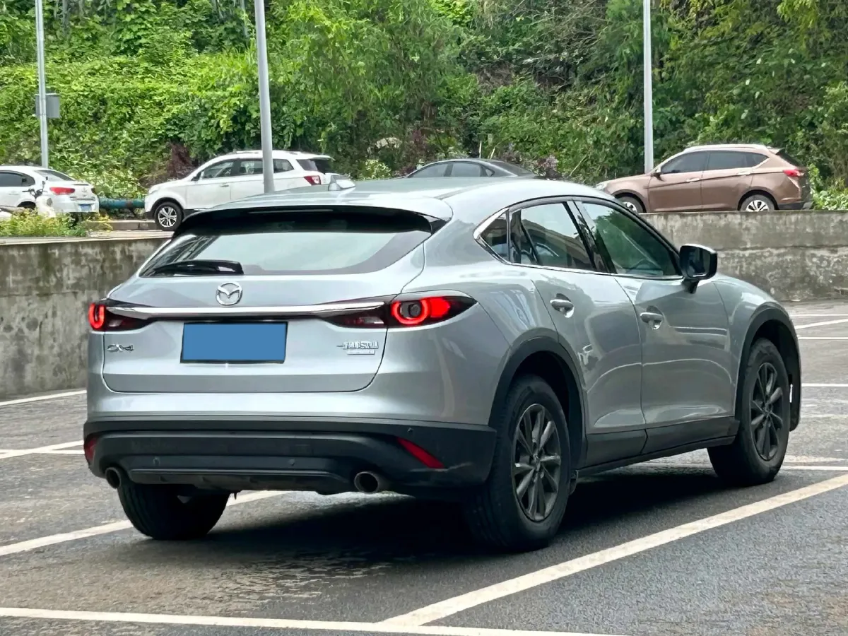 2021 Mazda CX-4 2.0L 158HP L4 6AT,autocango,china used car exporter,china ev exporter,chinese used car exporter,chinese used ev exporter