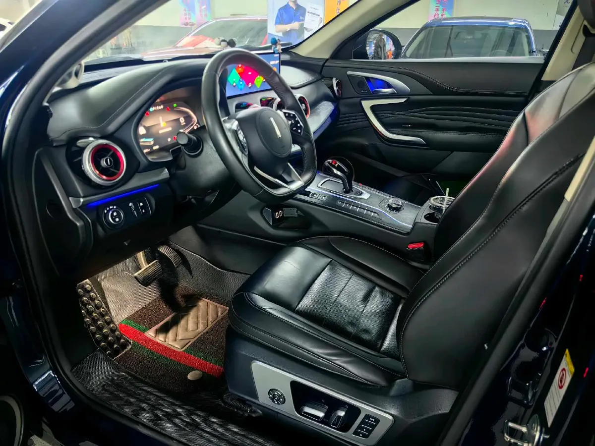 2020 WEY VV7 2.0T 227HP L4 7DCT,autocango,china used car exporter,china ev exporter,chinese used car exporter,chinese used ev exporter