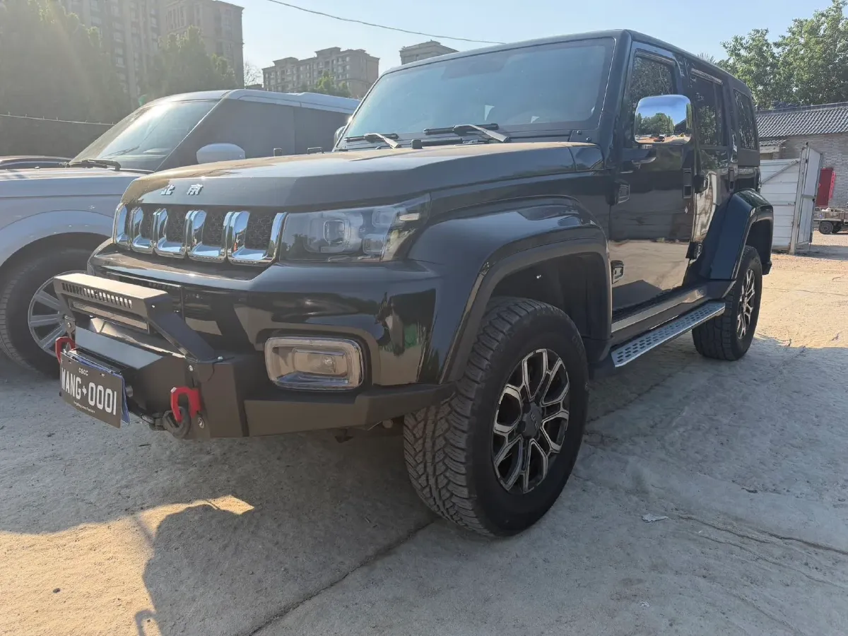 2024 Beijing BJ40 2.0T 224HP L4 8AT,autocango,china used car exporter,china ev exporter,chinese used car exporter,chinese used ev exporter