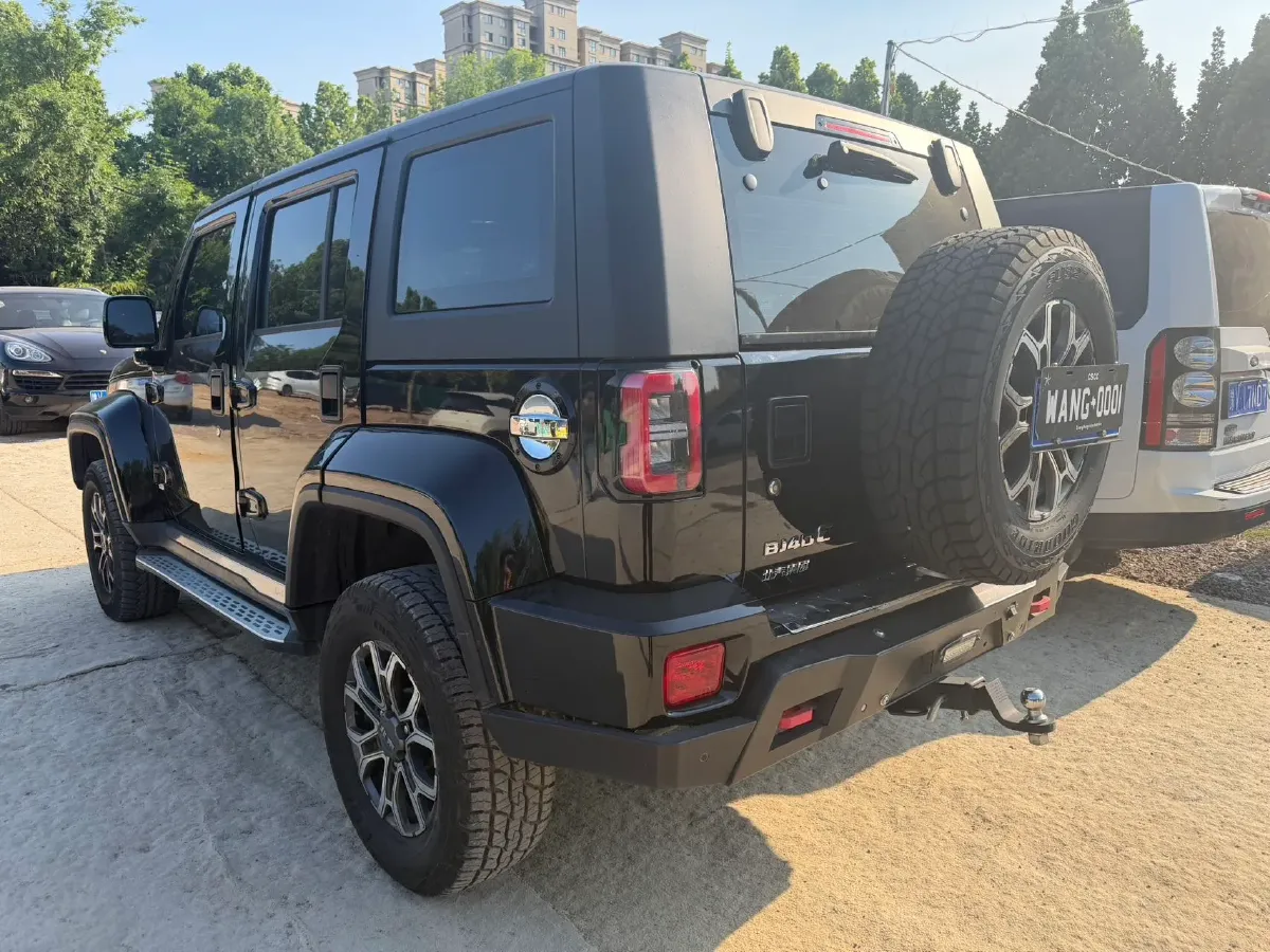 2024 Beijing BJ40 2.0T 224HP L4 8AT,autocango,china used car exporter,china ev exporter,chinese used car exporter,chinese used ev exporter