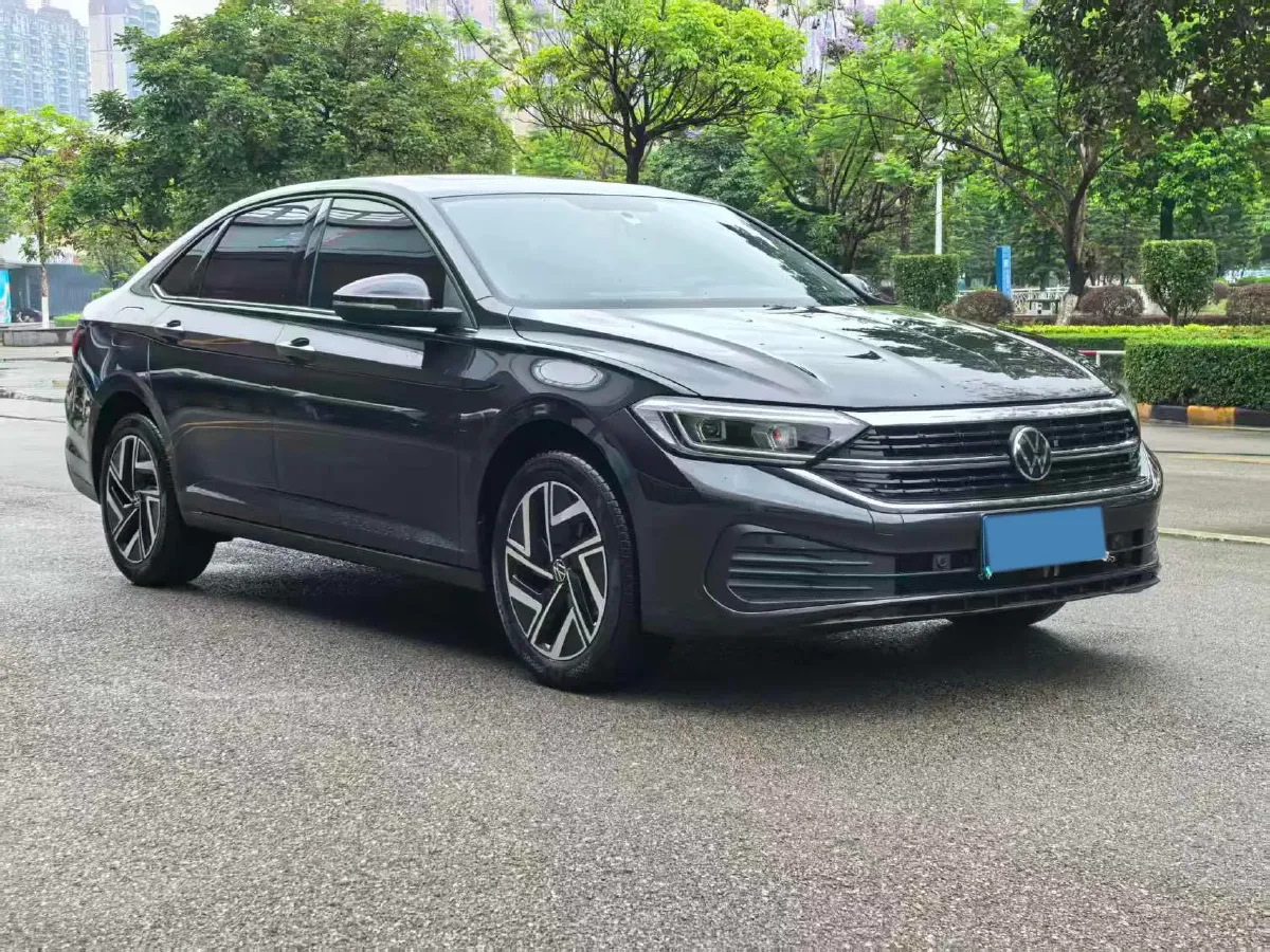 2025 Volkswagen Sagitar 1.5T 160HP L4 7DCT,autocango,china used car exporter,china ev exporter,chinese used car exporter,chinese used ev exporter