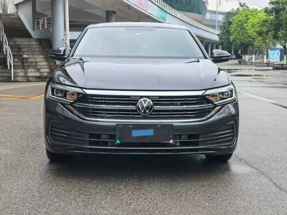 2025 Volkswagen Sagitar 1.5T 160HP L4 7DCT,autocango,china used car exporter,china ev exporter,chinese used car exporter,chinese used ev exporter