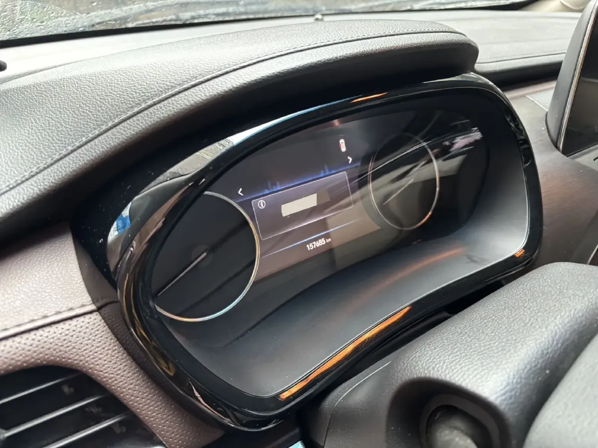 2022 Buick GL8 2.0T 237HP L4 9AT,autocango,china used car exporter,china ev exporter,chinese used car exporter,chinese used ev exporter