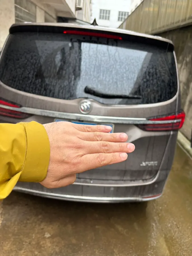 2022 Buick GL8 2.0T 237HP L4 9AT,autocango,china used car exporter,china ev exporter,chinese used car exporter,chinese used ev exporter