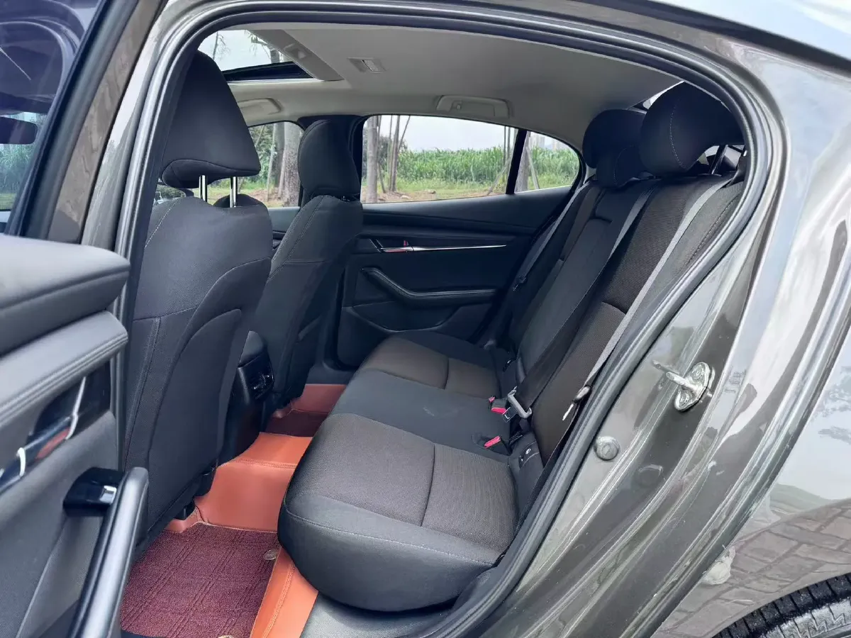 2023 Mazda 3 Axela 2.0L 158HP L4 6AT,autocango,china used car exporter,china ev exporter,chinese used car exporter,chinese used ev exporter