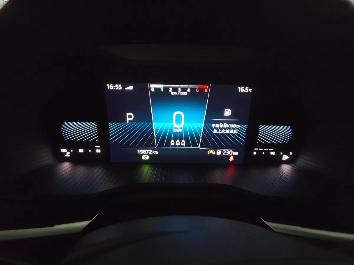 2024 Skoda Karoq 1.4T 150HP L4 7DCT,autocango,china used car exporter,china ev exporter,chinese used car exporter,chinese used ev exporter