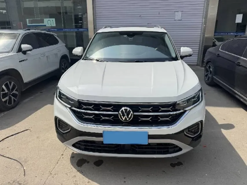 2024 Volkswagen Tayron 1.5T 160HP L4 7DCT,autocango,china used car exporter,china ev exporter,chinese used car exporter,chinese used ev exporter