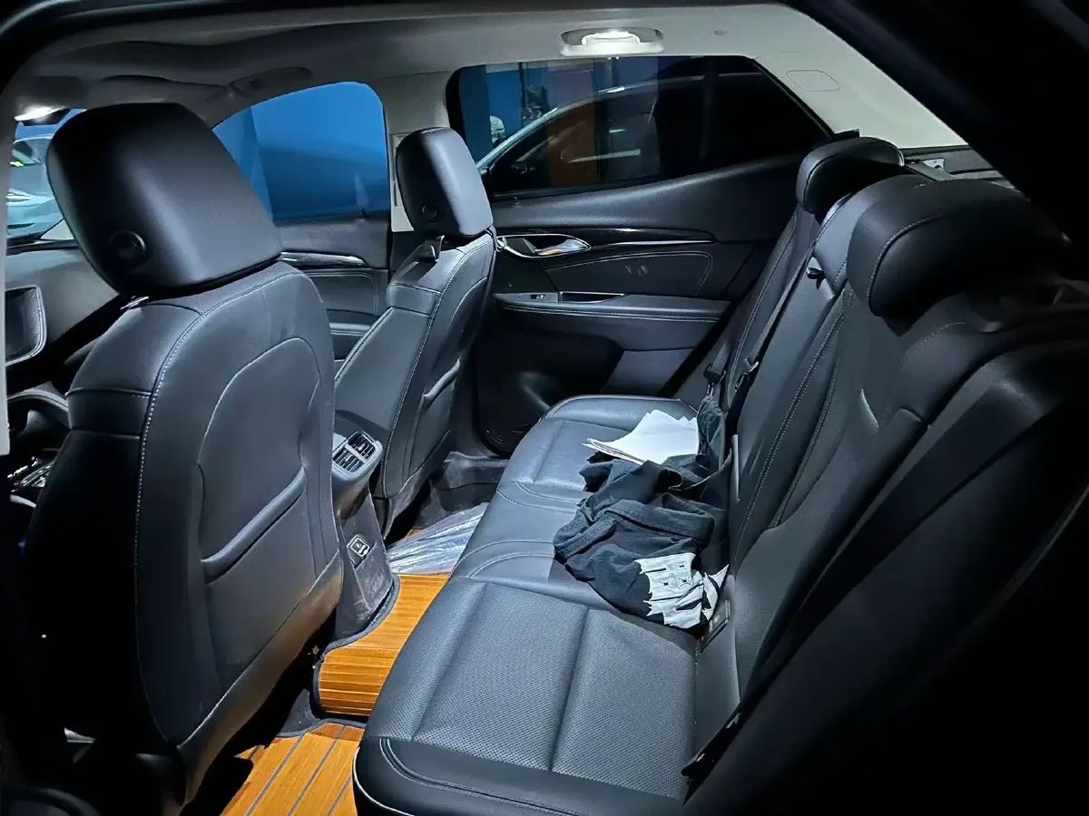 2022 Buick EnvisionS 1.5T 211HP L4 9AT,autocango,china used car exporter,china ev exporter,chinese used car exporter,chinese used ev exporter