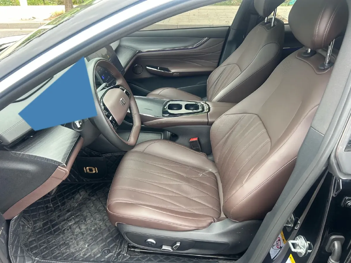 2025 ChangAn QiYuan A07 REEV 98HP REEV 28.4KWH,autocango,china used car exporter,china ev exporter,chinese used car exporter,chinese used ev exporter