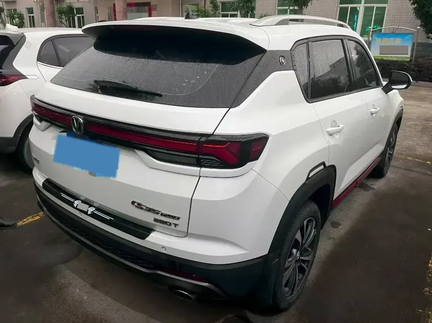 2021 ChangAn CS35 Plus 1.4T 160HP L4 7DCT,autocango,china used car exporter,china ev exporter,chinese used car exporter,chinese used ev exporter