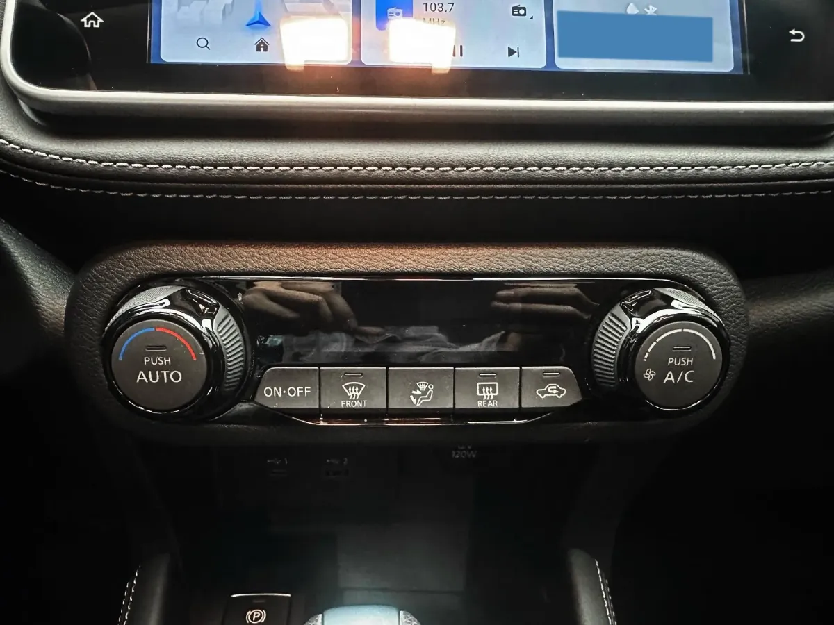 2022 Nissan Kicks 1.5L 122HP L4 CVT,autocango,china used car exporter,china ev exporter,chinese used car exporter,chinese used ev exporter