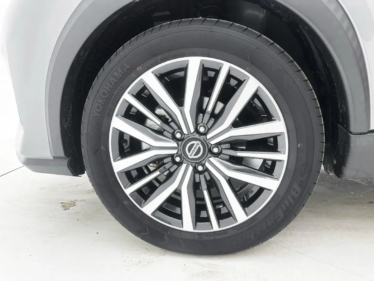 2022 Nissan Kicks 1.5L 122HP L4 CVT,autocango,china used car exporter,china ev exporter,chinese used car exporter,chinese used ev exporter