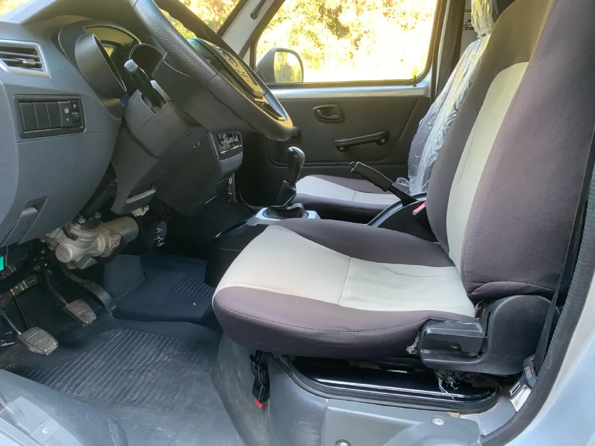 2023 ChangAn Kaicene XingKa 1.5L 116HP L4 5MT,autocango,china used car exporter,china ev exporter,chinese used car exporter,chinese used ev exporter