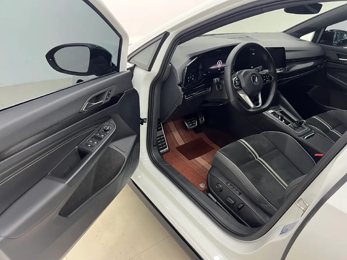 2021 Volkswagen Golf 1.4T 150HP L4 7DCT,autocango,china used car exporter,china ev exporter,chinese used car exporter,chinese used ev exporter