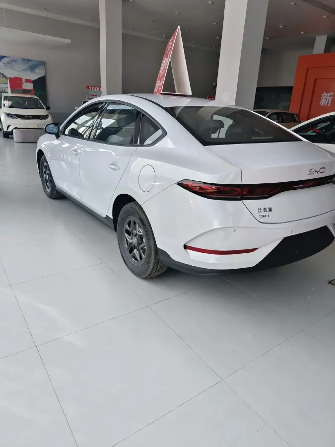 2026 BYD Qin Plus 1.5L 101HP L4 E-CVT PHEV,autocango,china used car exporter,china ev exporter,chinese used car exporter,chinese used ev exporter