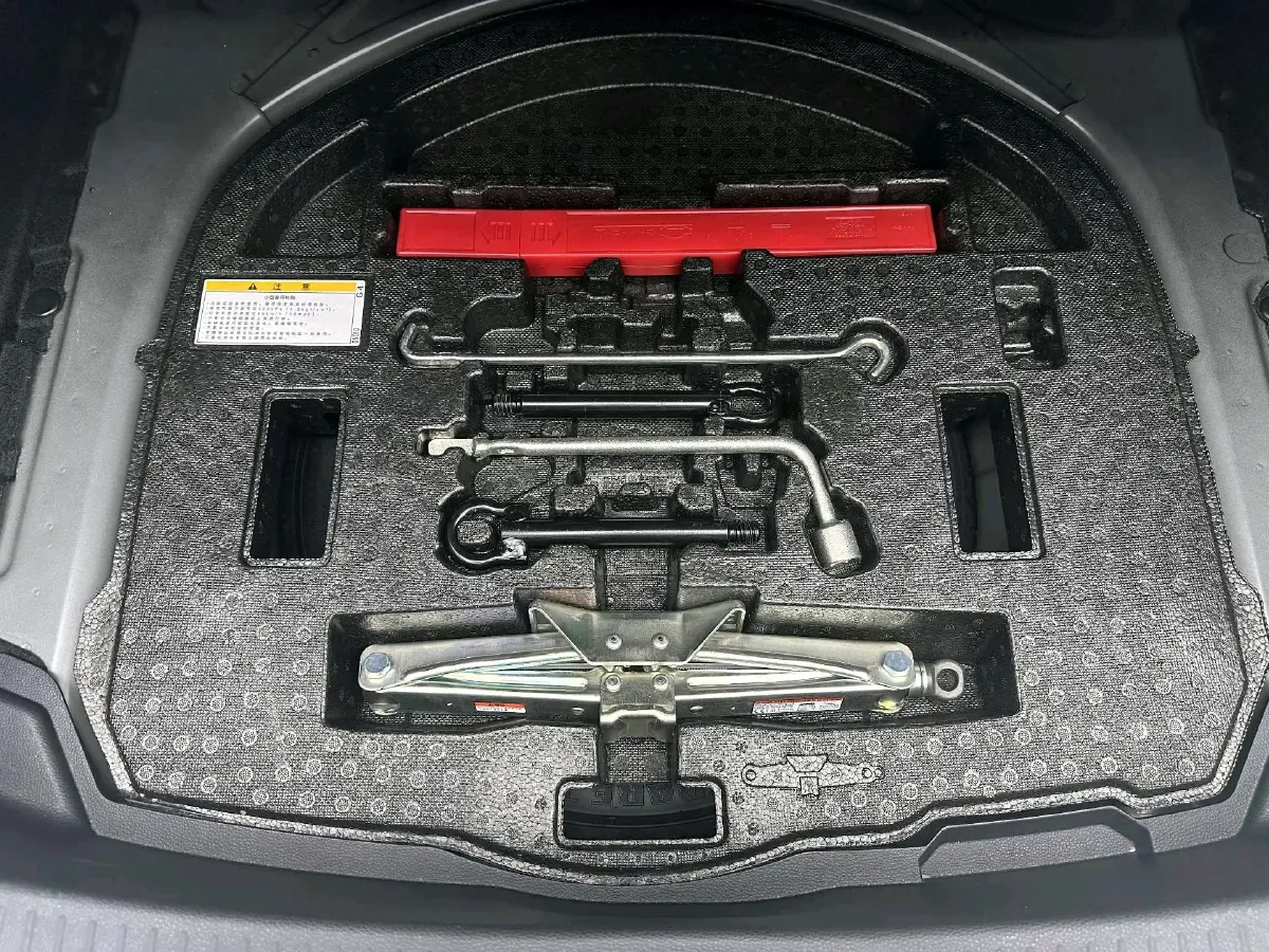 2021 Toyota Corolla 1.2T 116HP L4 CVT,autocango,china used car exporter,china ev exporter,chinese used car exporter,chinese used ev exporter