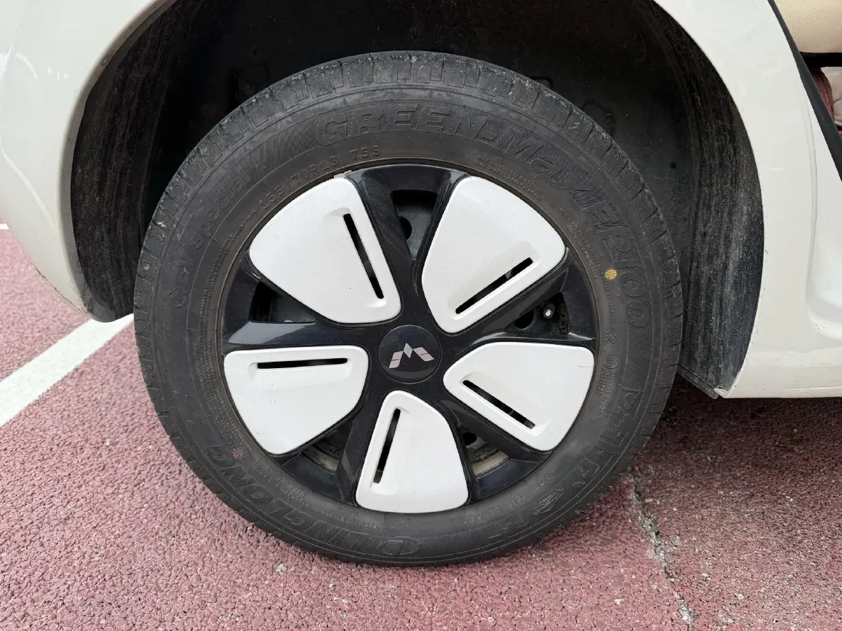 2025 WuLing HongGuang MINI EV BEV 16.2KWH,autocango,china used car exporter,china ev exporter,chinese used car exporter,chinese used ev exporter